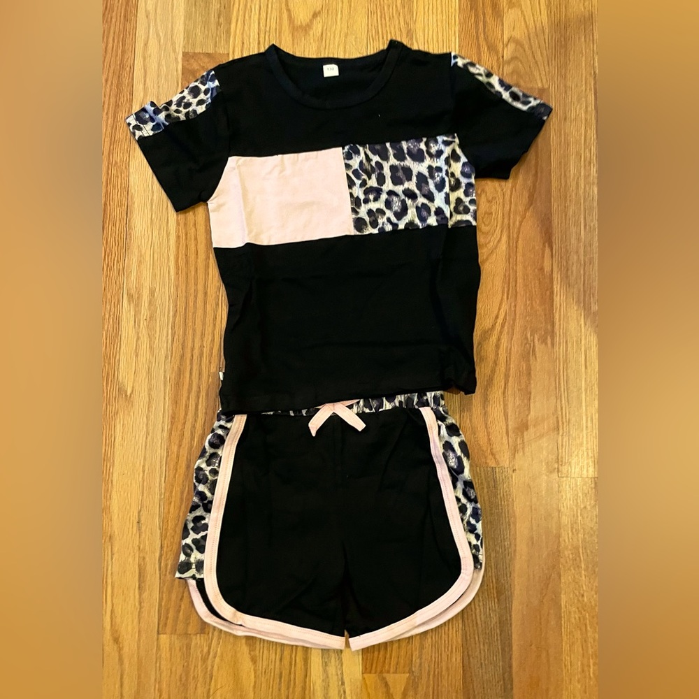 Black Leopard outfit toddler 5-6T (NWOT) - Picture 1 of 2